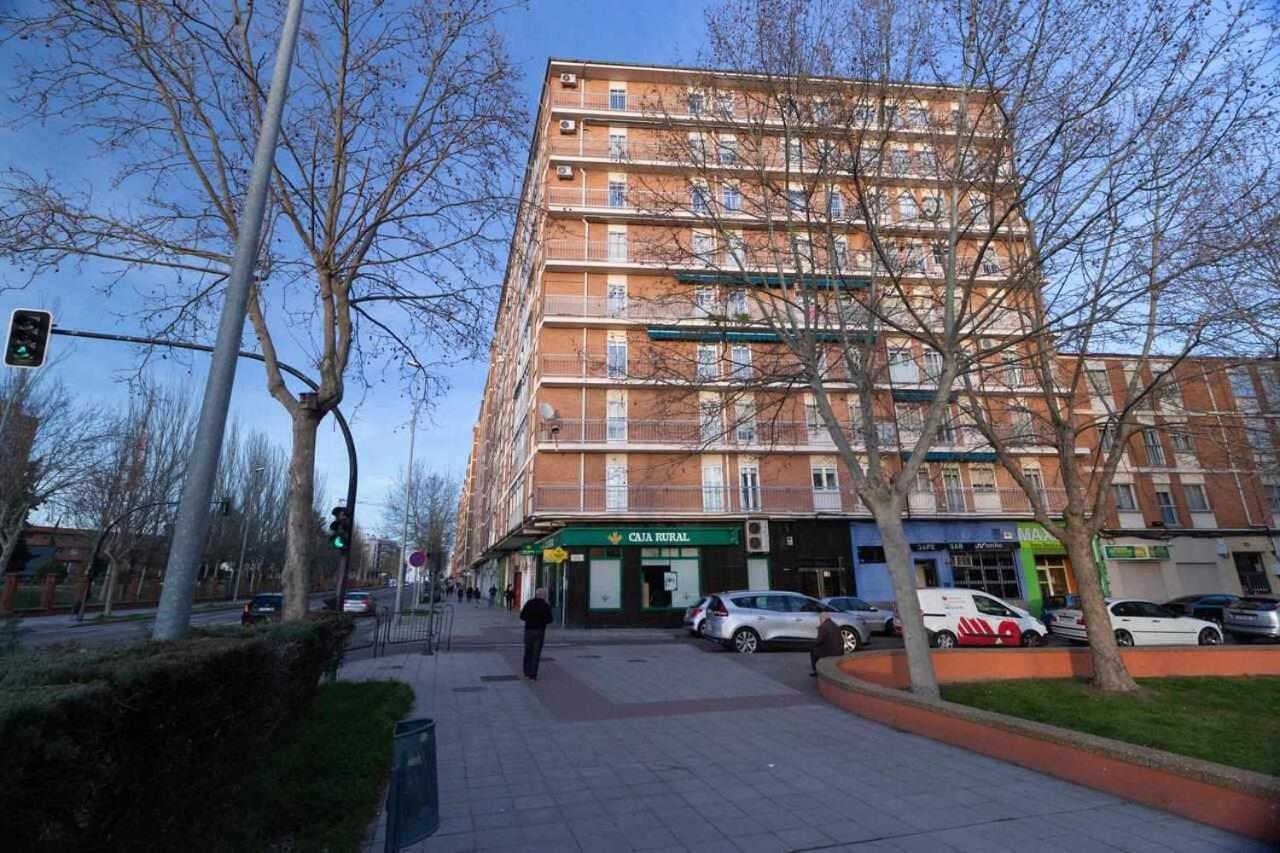 Hermanos Pinzon 사모라 외부 사진